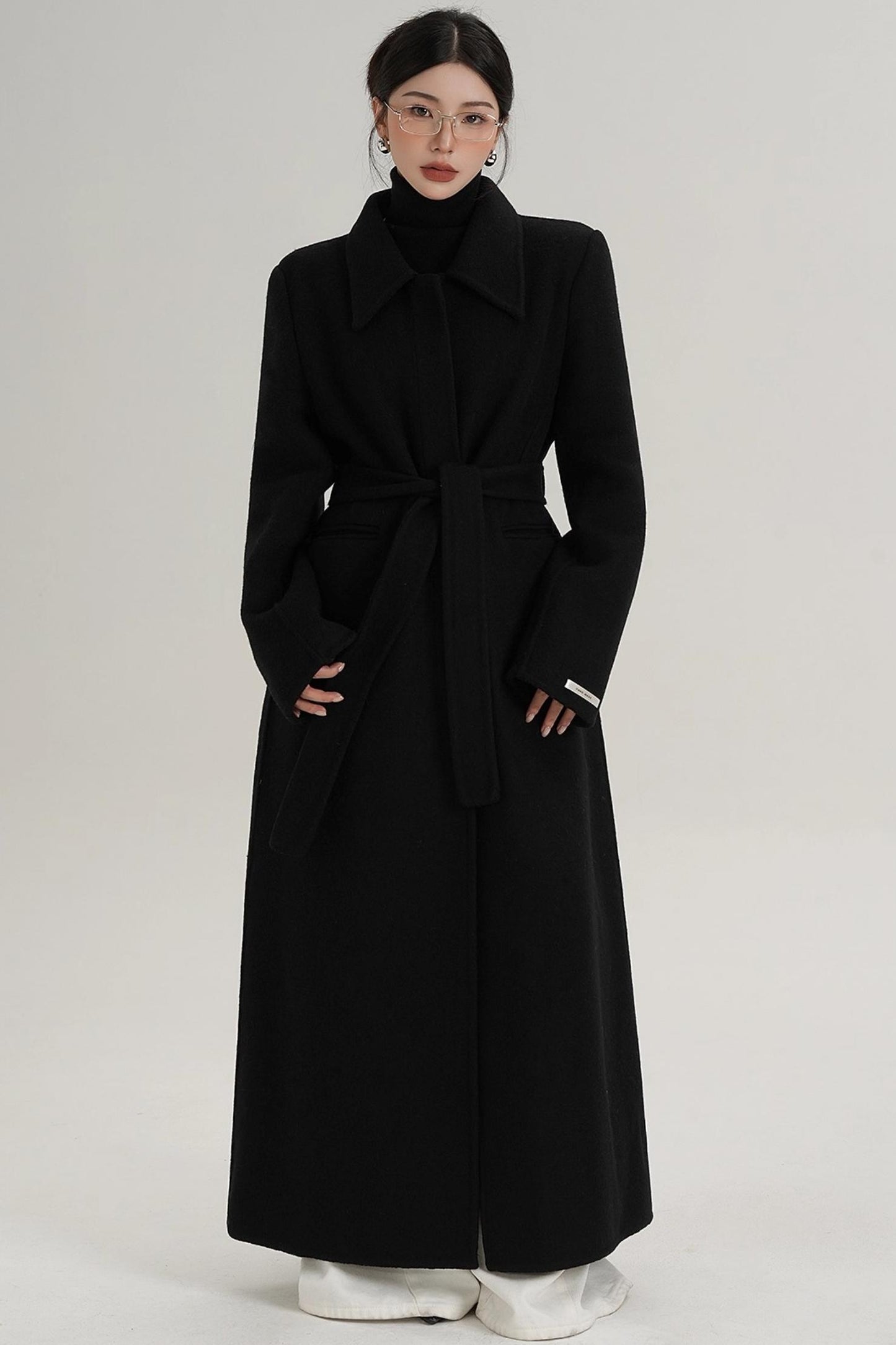 Elegant Extra-Long Wool Coat