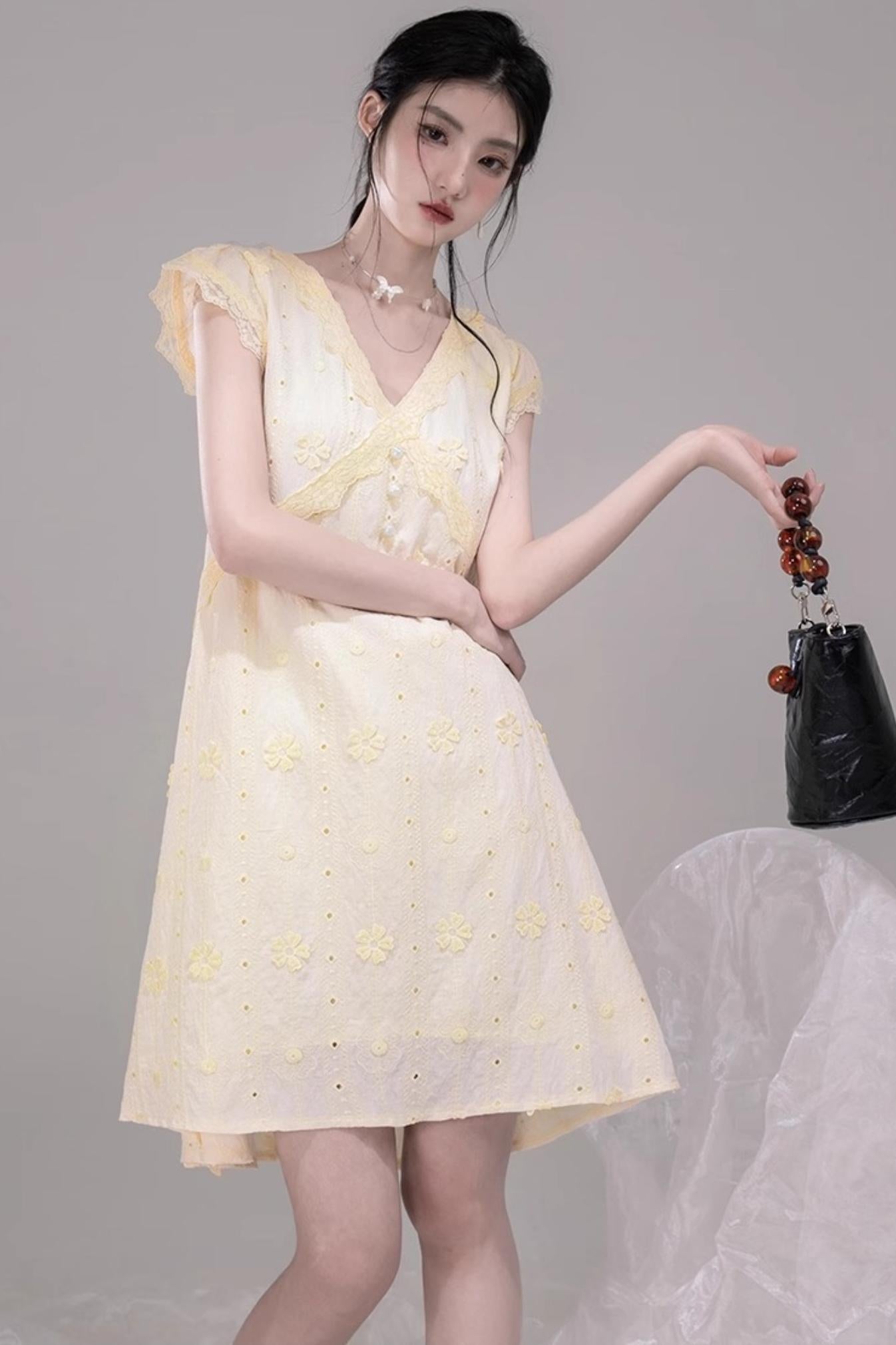 Floral V-Neck Ruffle Dress