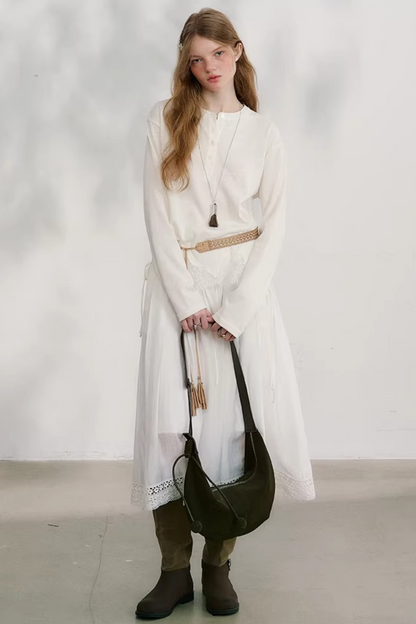 Swaying Silhouette Lace Top