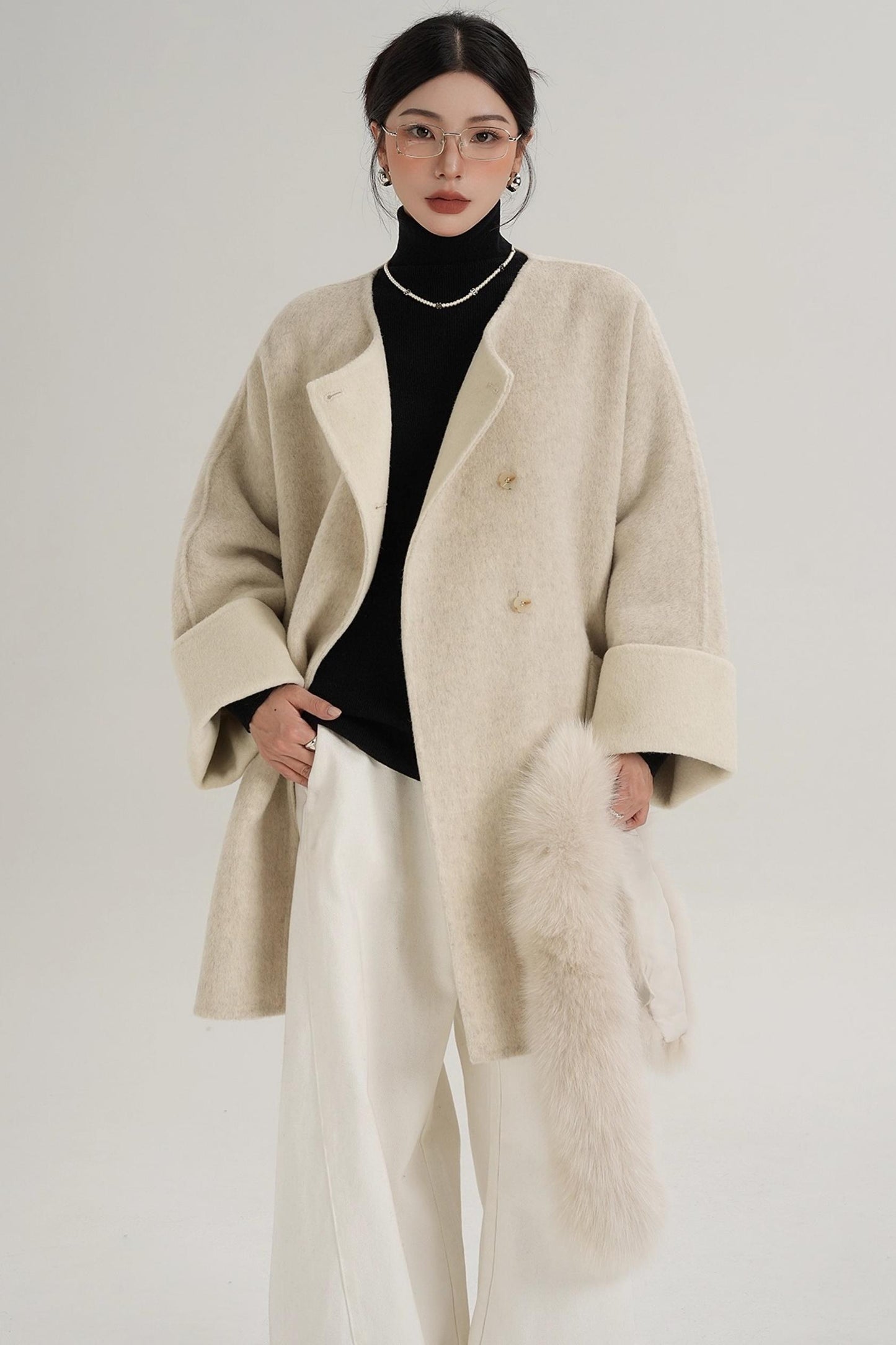 Elegant Fox Fur Collar Wool Cape Coat