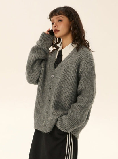 Long-sleeved loose casual sweater