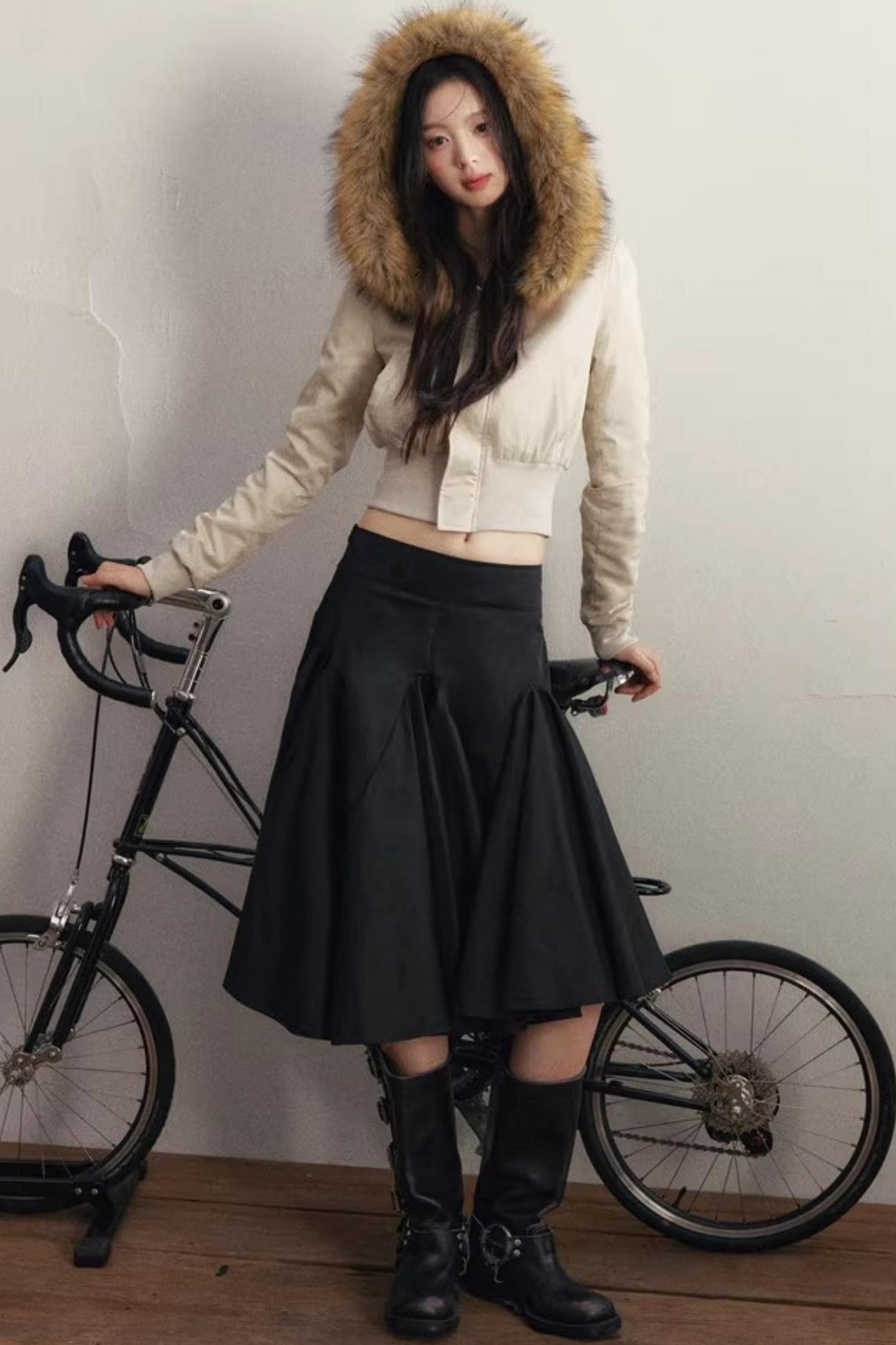Edge Large Irregular Skirt
