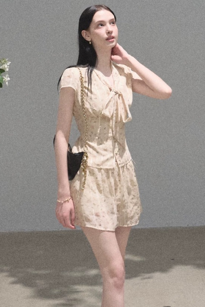 Floral Waist-Cinching Slim-Fit Short-Sleeved Top Skirt Set