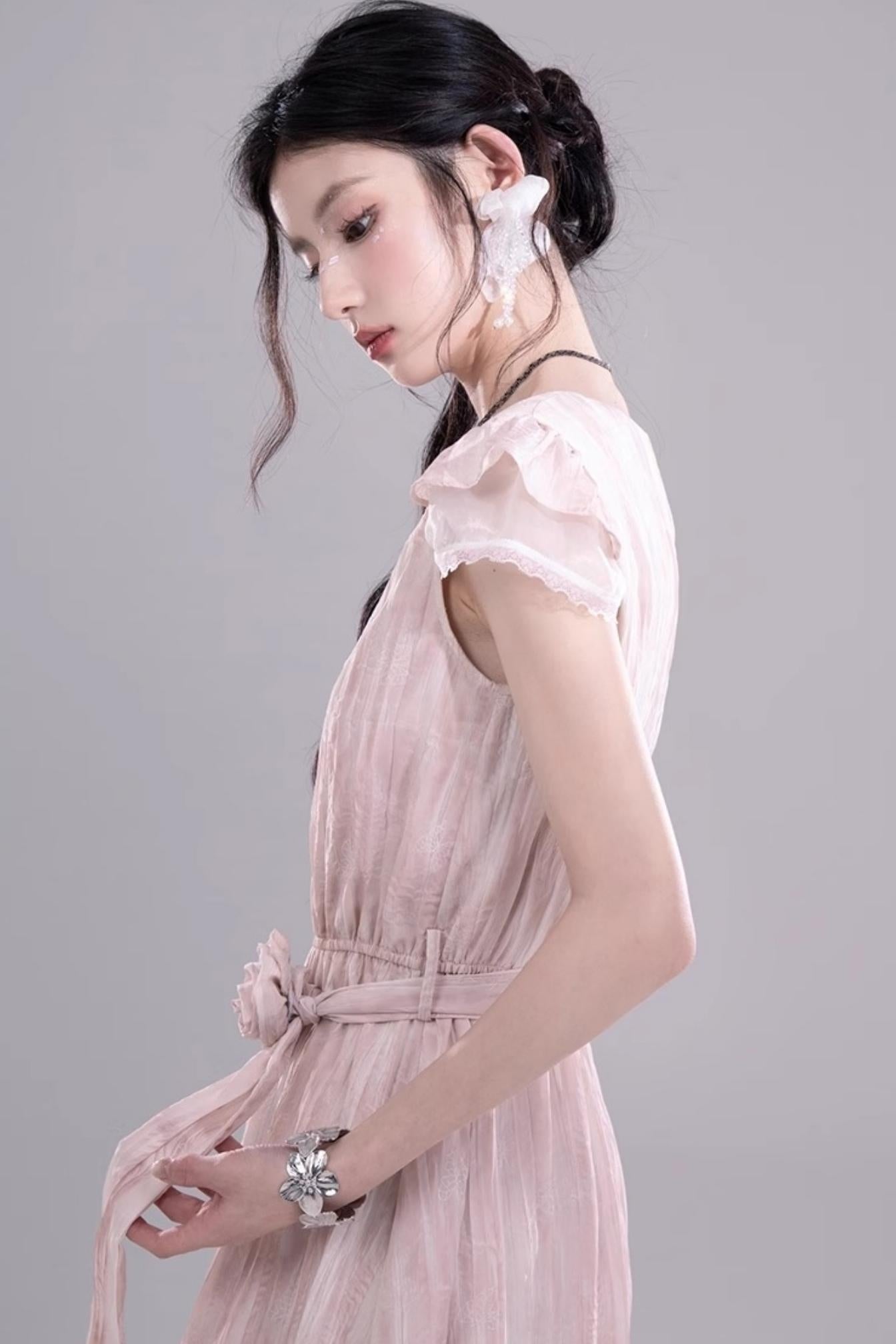 Pleat Detail Sleeve Dress