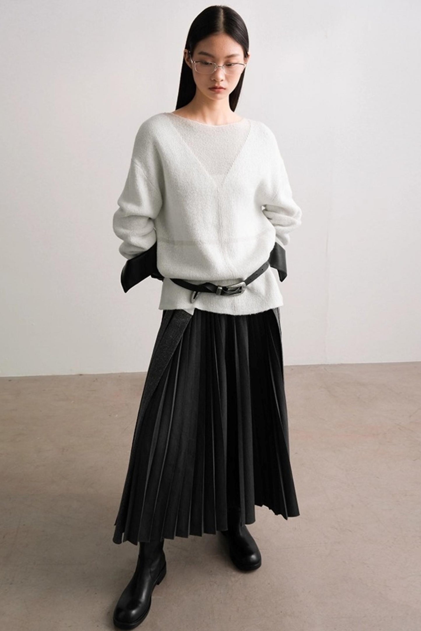 Translucent Weaving Knit Top