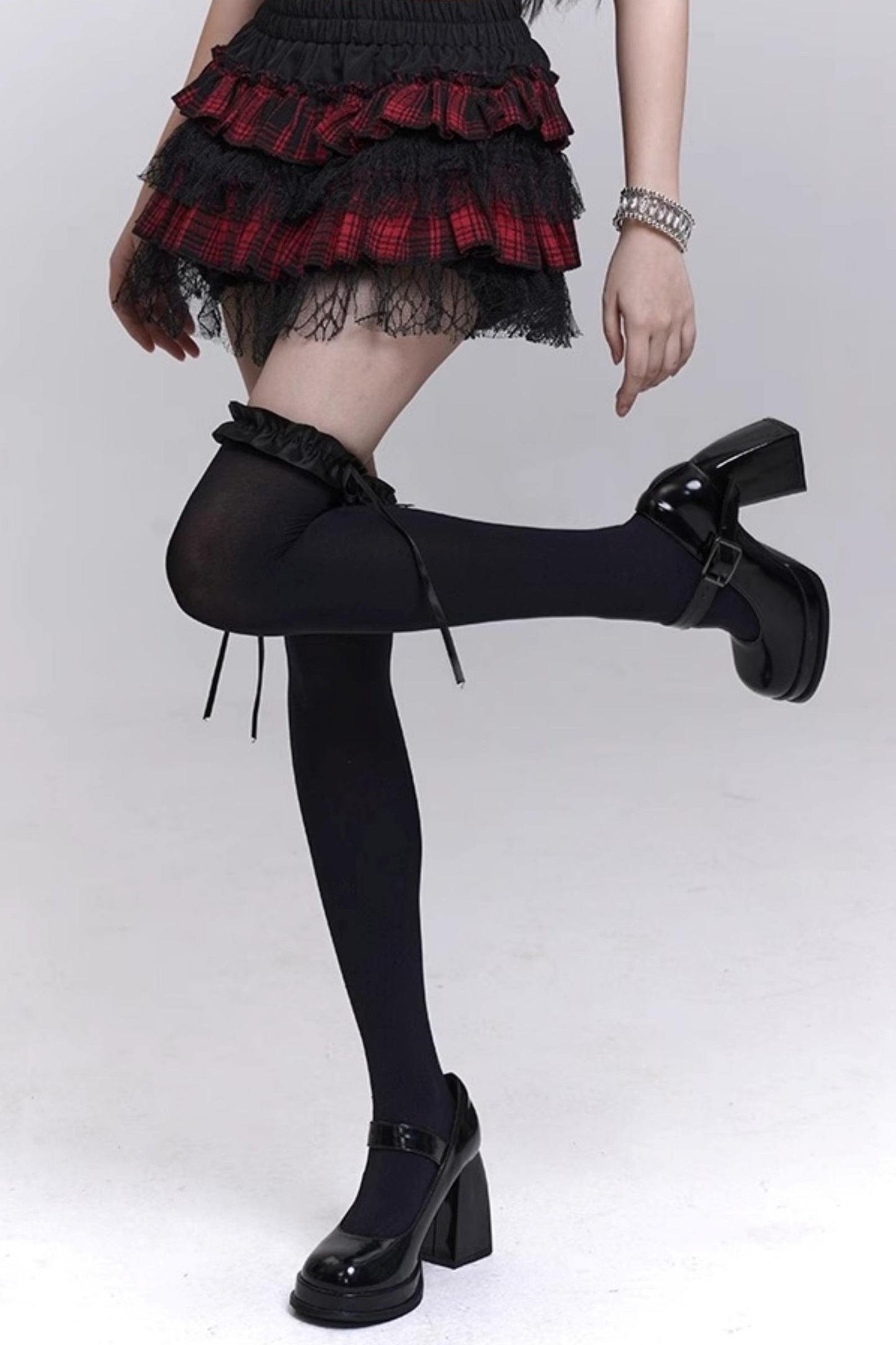 Curve Line Slim Skirt