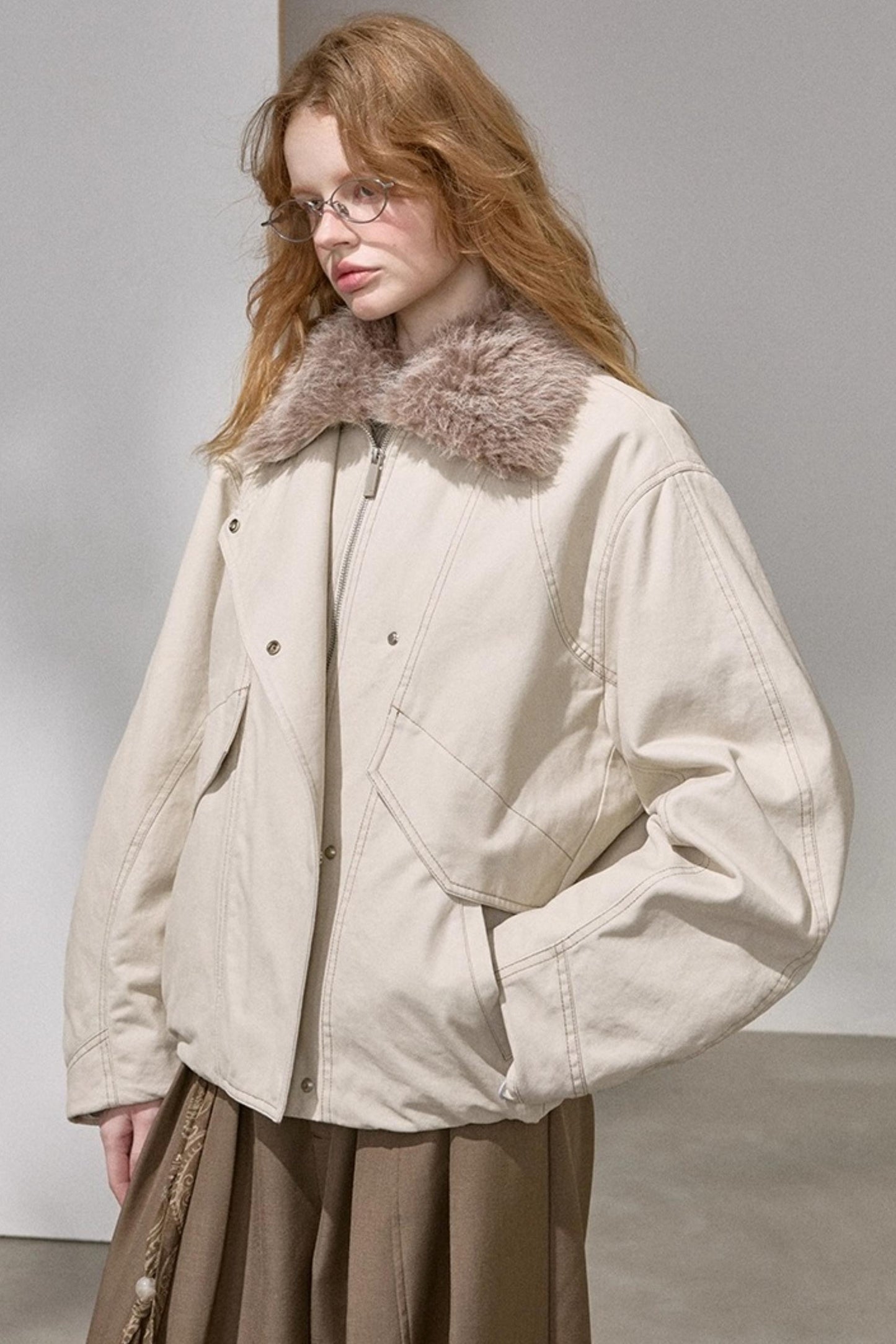 Curved Sleeve Fur Collar Jacket