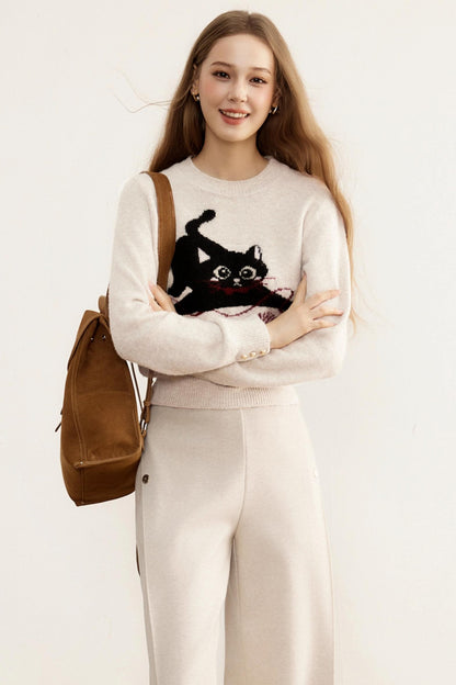 Round Neck Cat Pattern Top