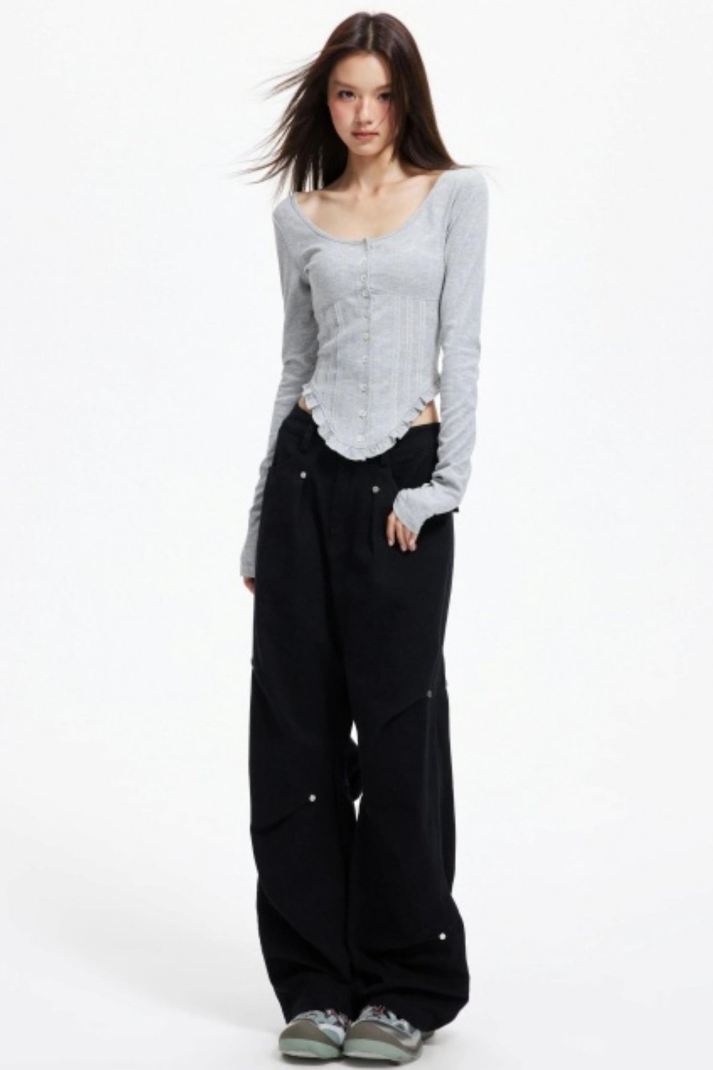 Functional Pleated Stud Cargo Pants
