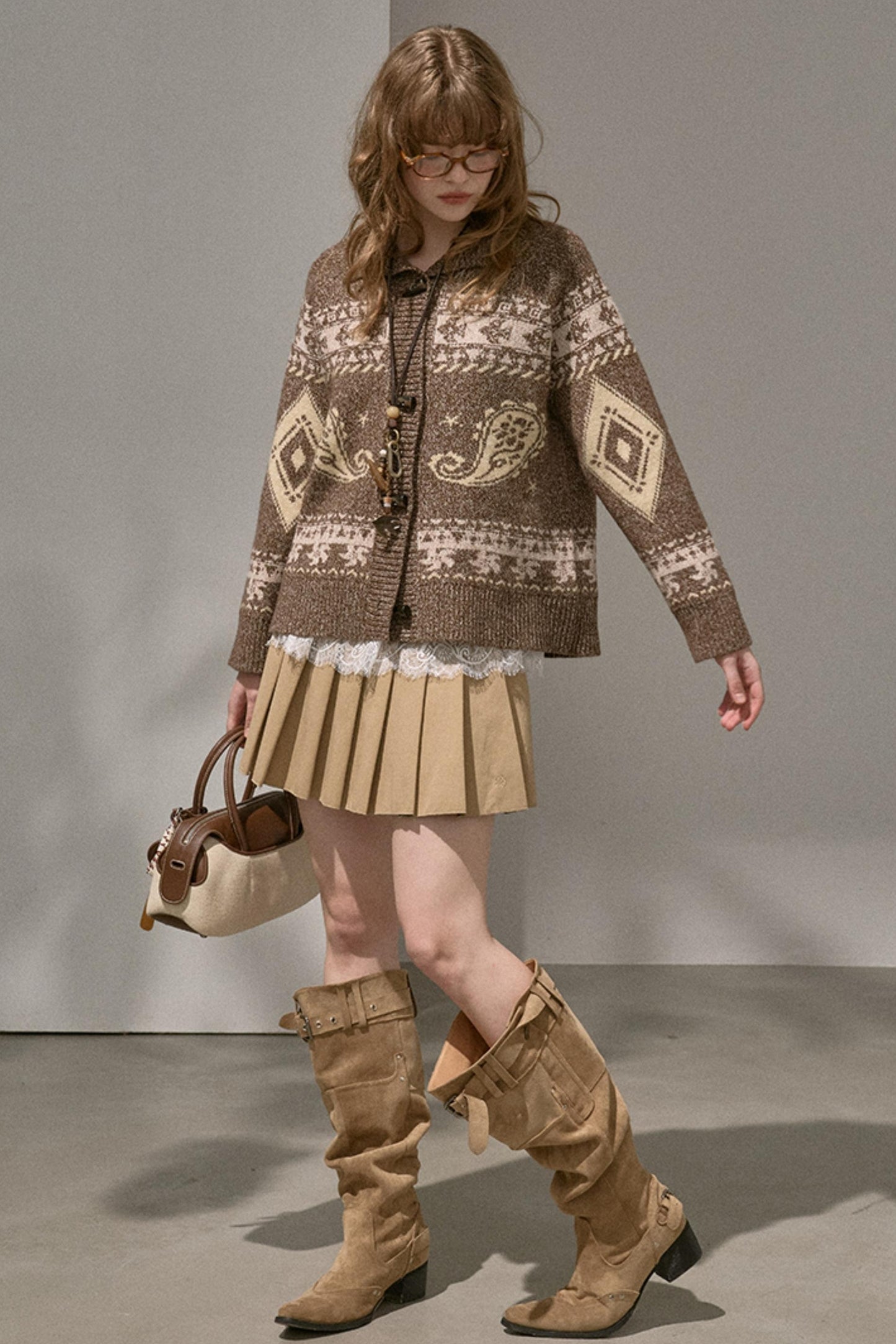 Silk Classic Pleated Puffy Short Skirt