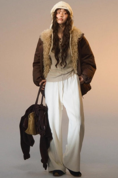 Line-Breasted Base T-Shirt