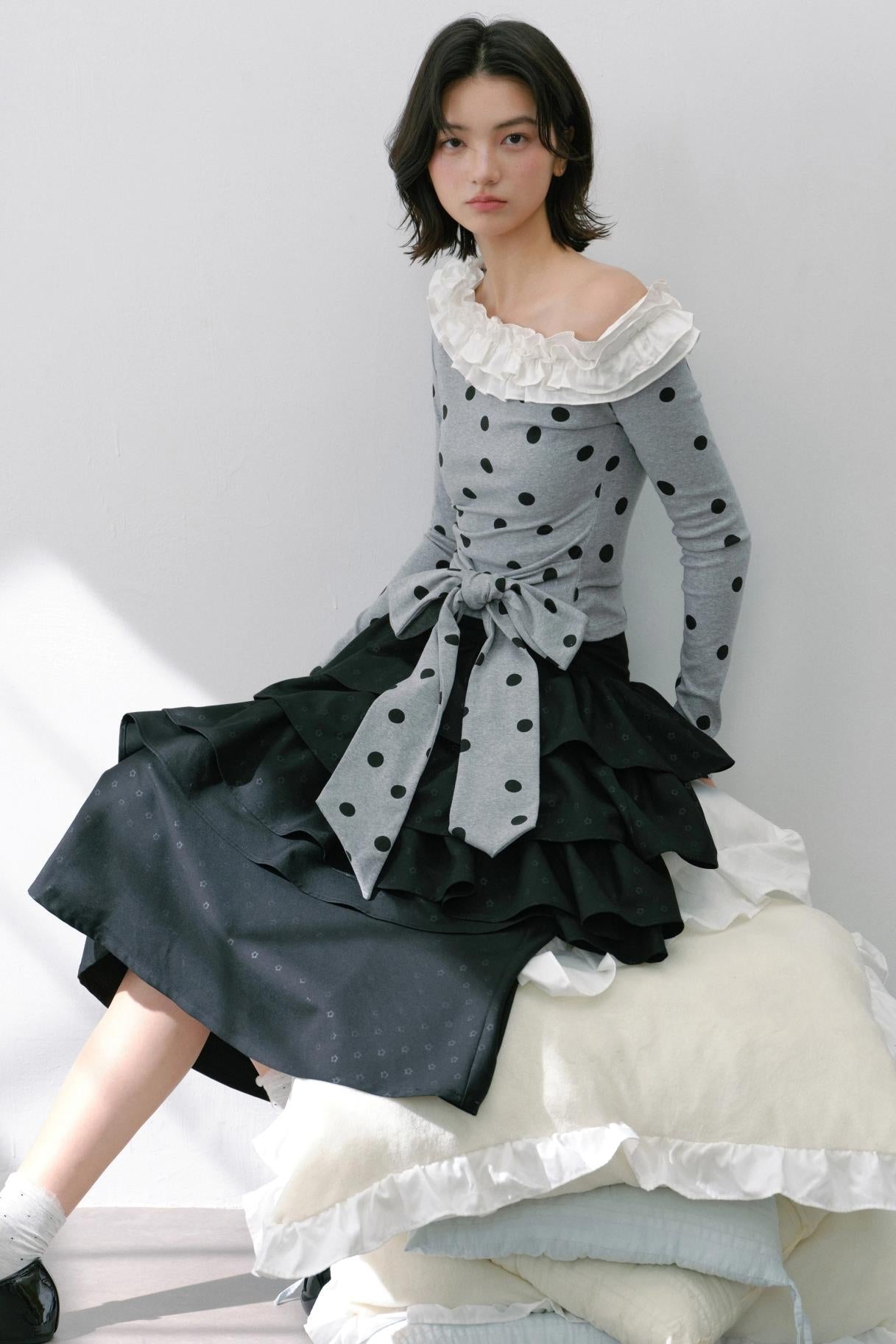 Sweet Slanted Shoulder Long-sleeved T-shirt