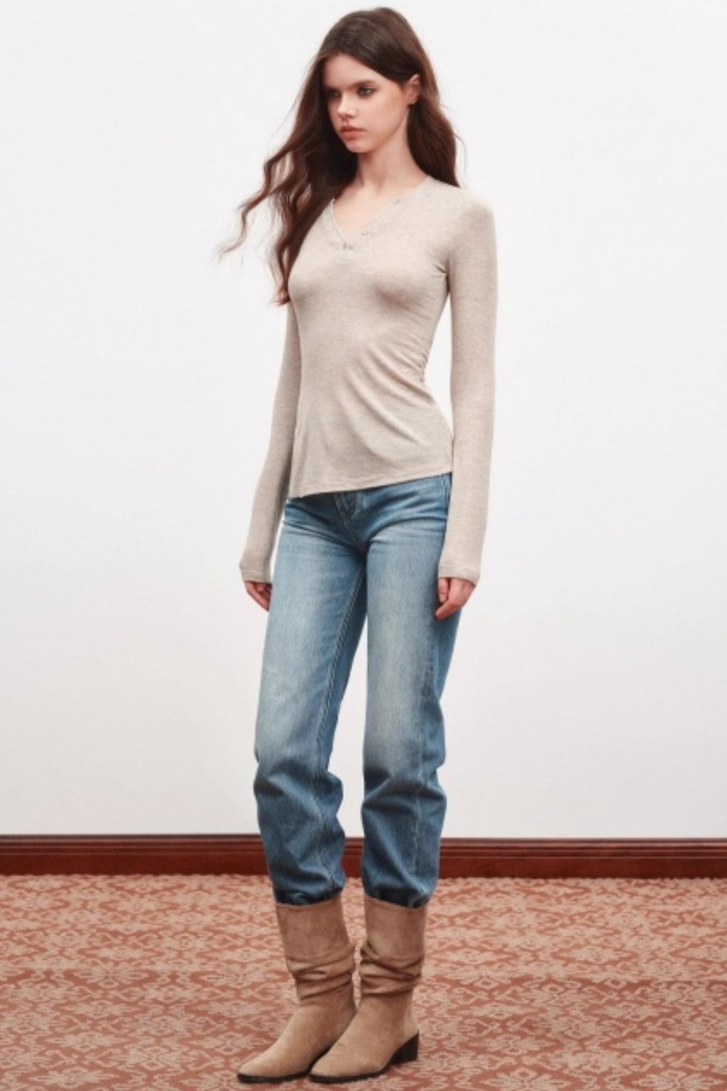 V-Neck High Slit Long Sleeve Slim Top