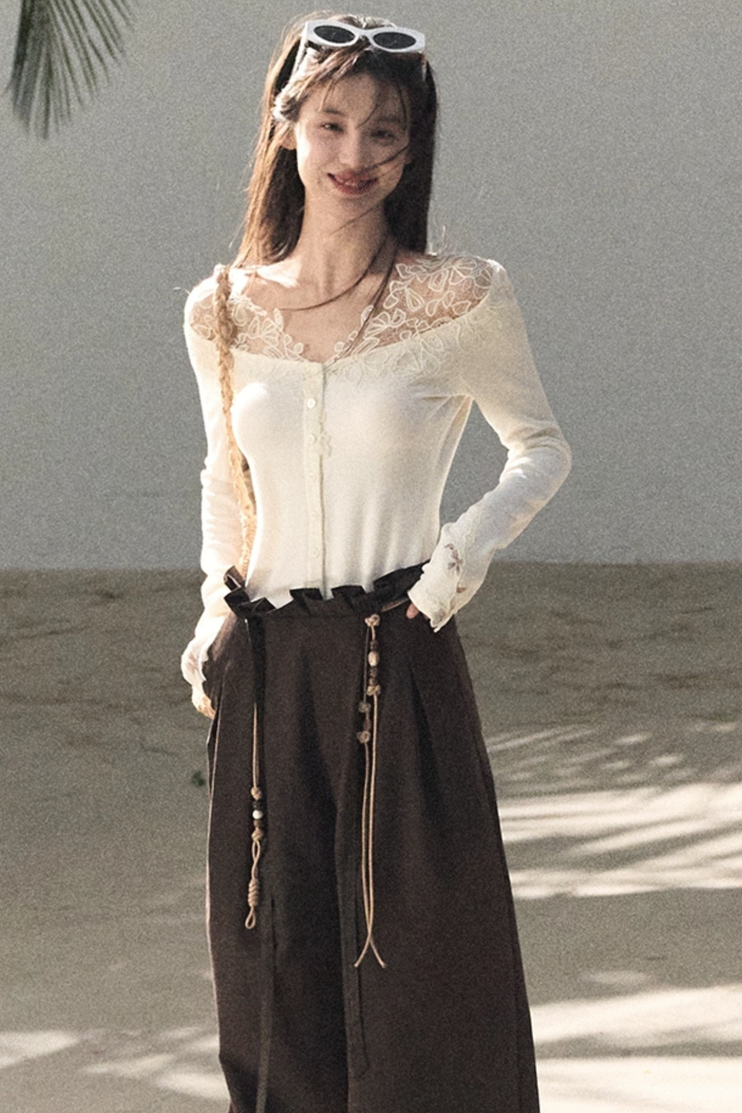 Lange Hose aus plissiertem Mikro-Samt