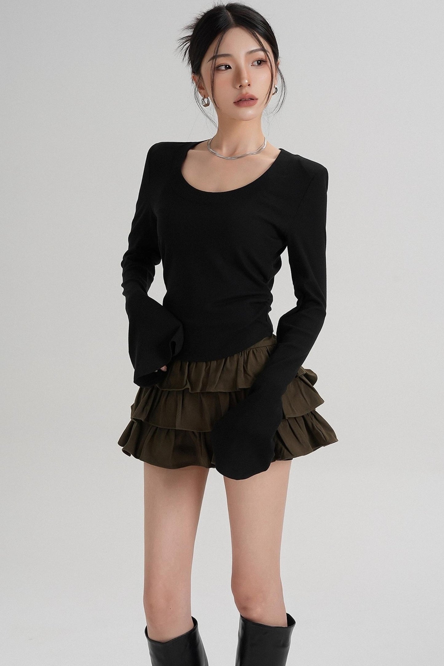 T-shirt amincissant à manches longues à taille ras du cou