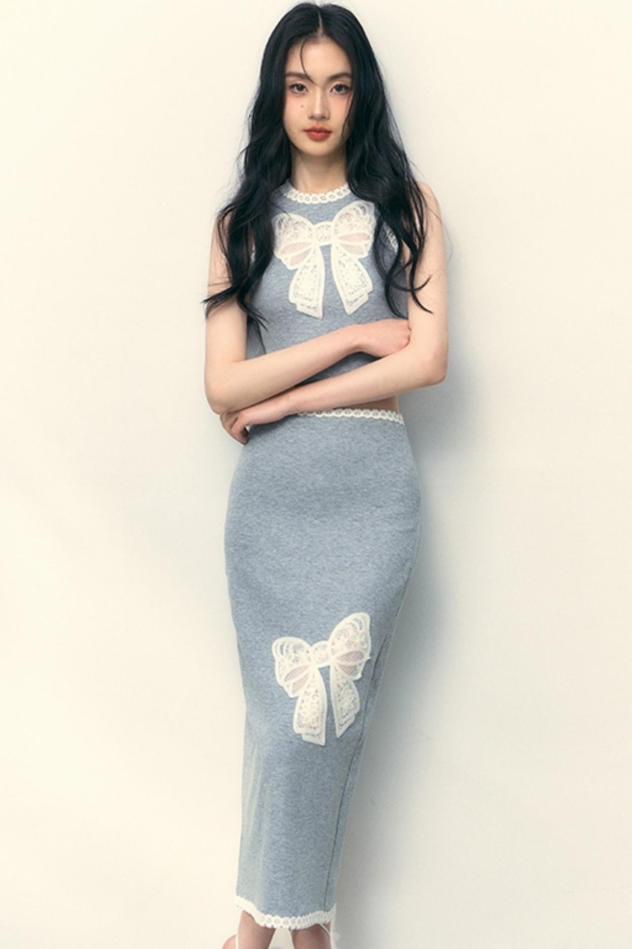 Grey Lace Vest And Skirt Set-Up