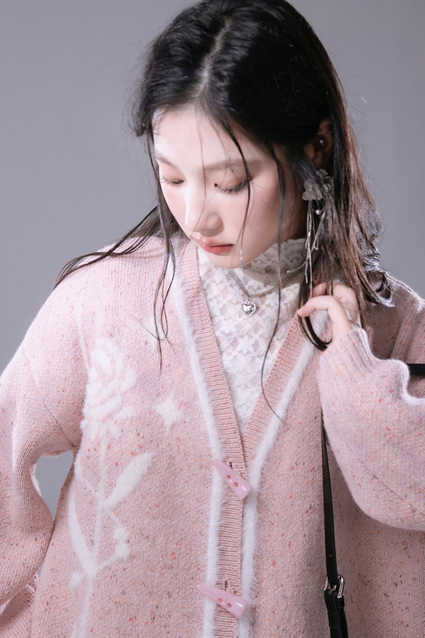 WHITE PEACH ROSE JACQUARD CARDIGAN