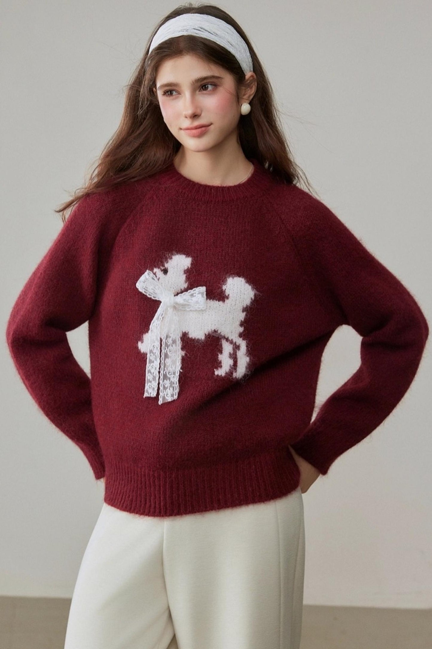 Crew Neck Puppy Design Knitwear