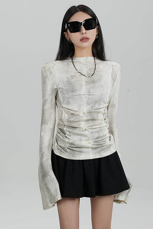 SRYSAME's design is slim, pleated, flared, long-sleeved, T-shirt, underneath, and top, a new autumn women's wear