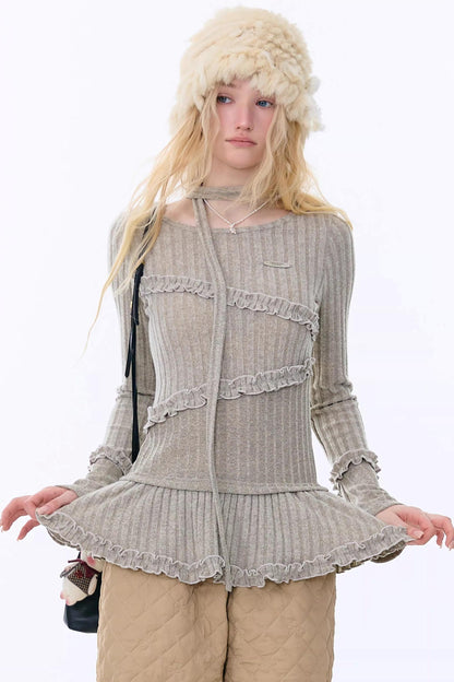 Retro Ruffled Knit Top