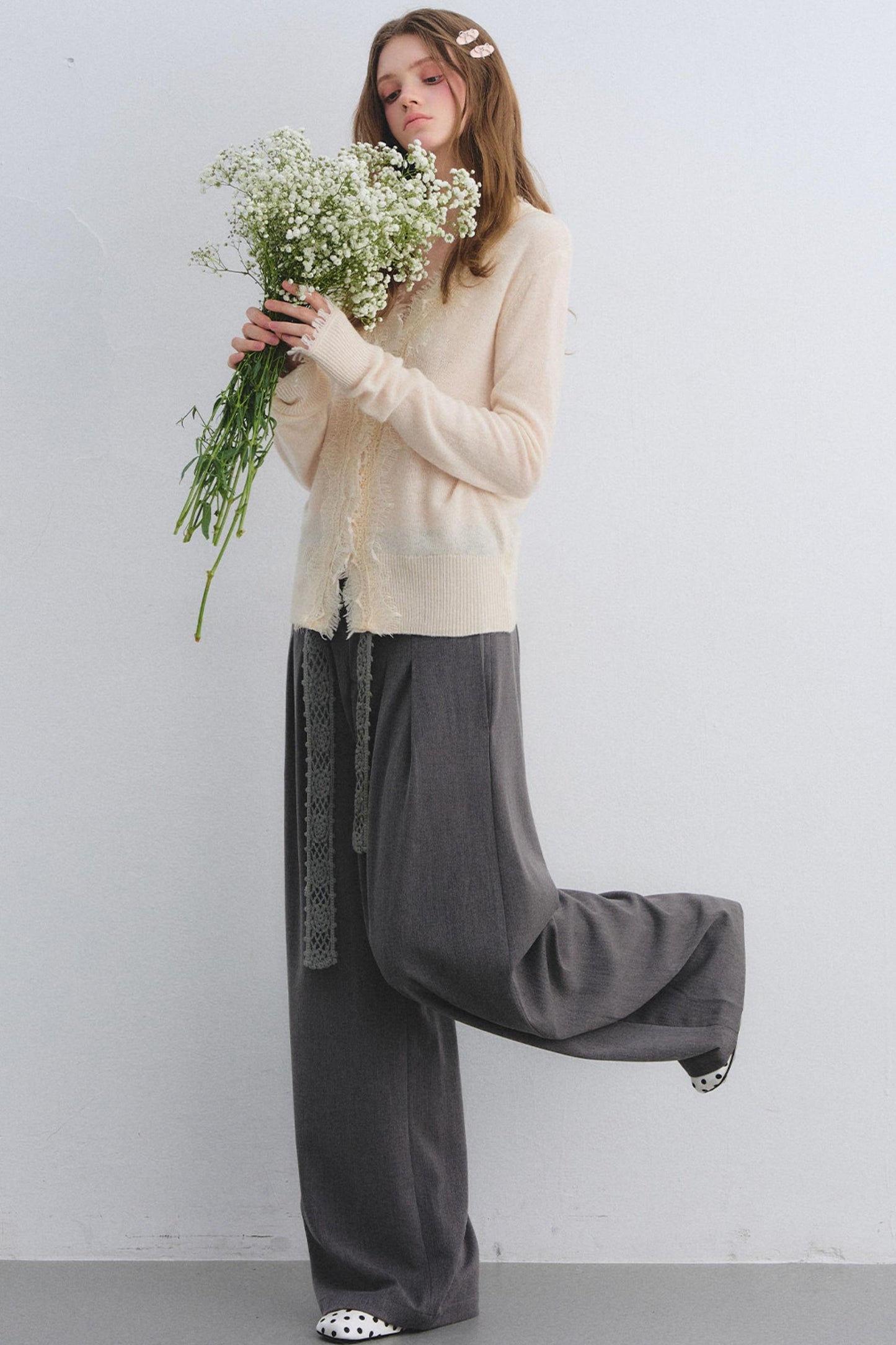 Wool Lace V-Neck Knit Top