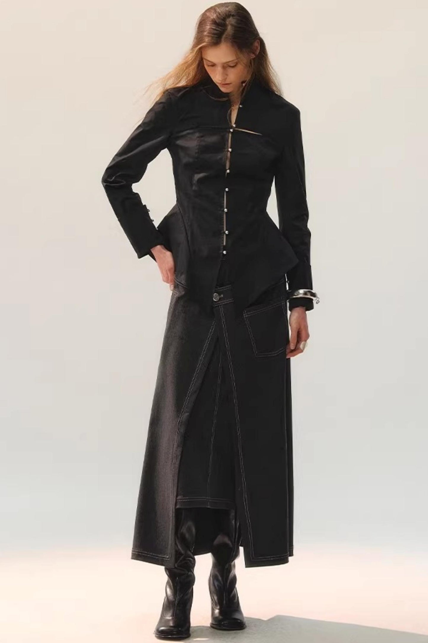 Contrasting Layered Half Skirt