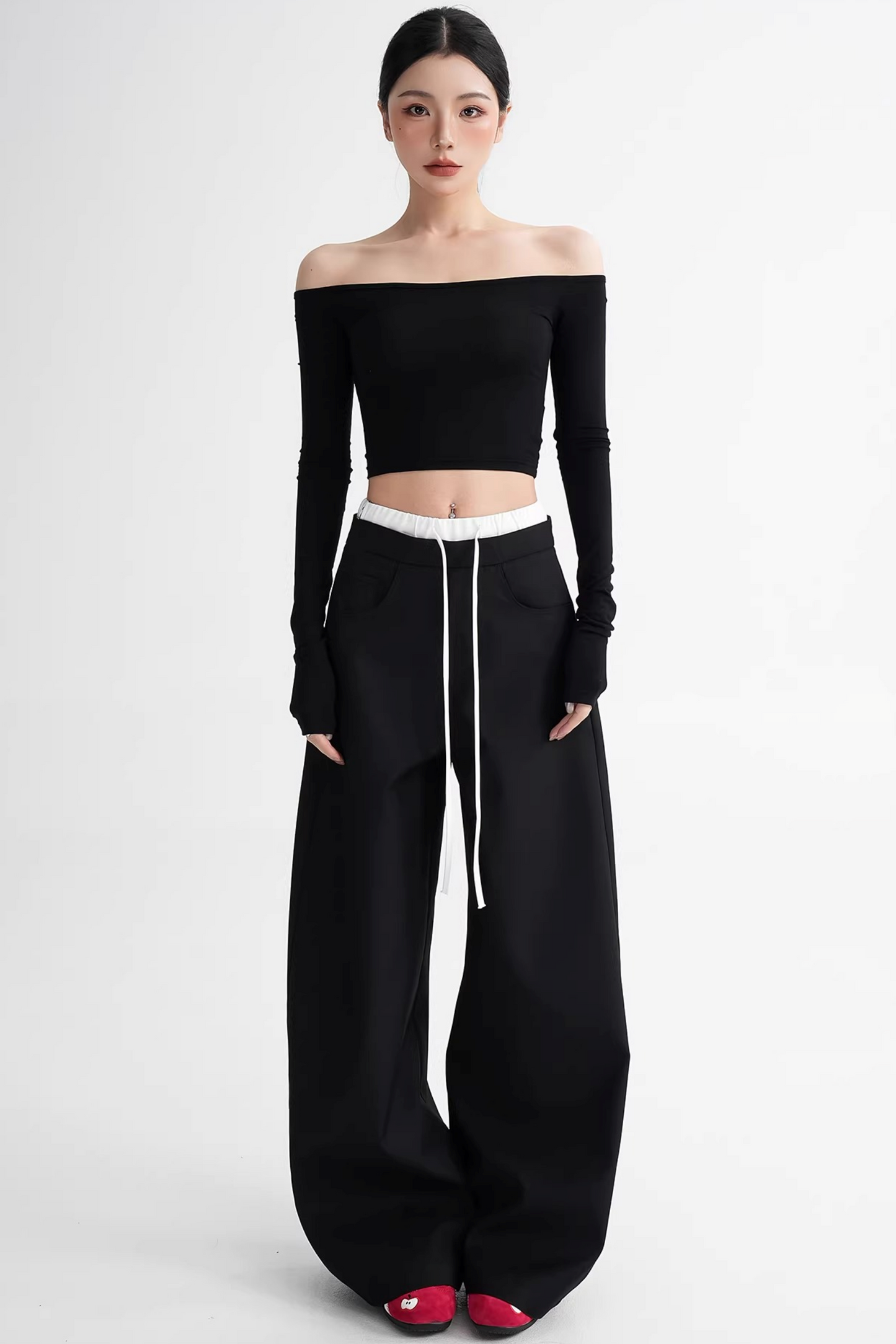 Elegant Color-Blocking Wide-Leg Pants