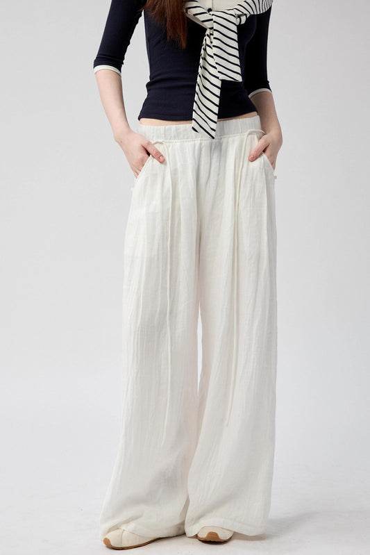 Smooth Line White Pants