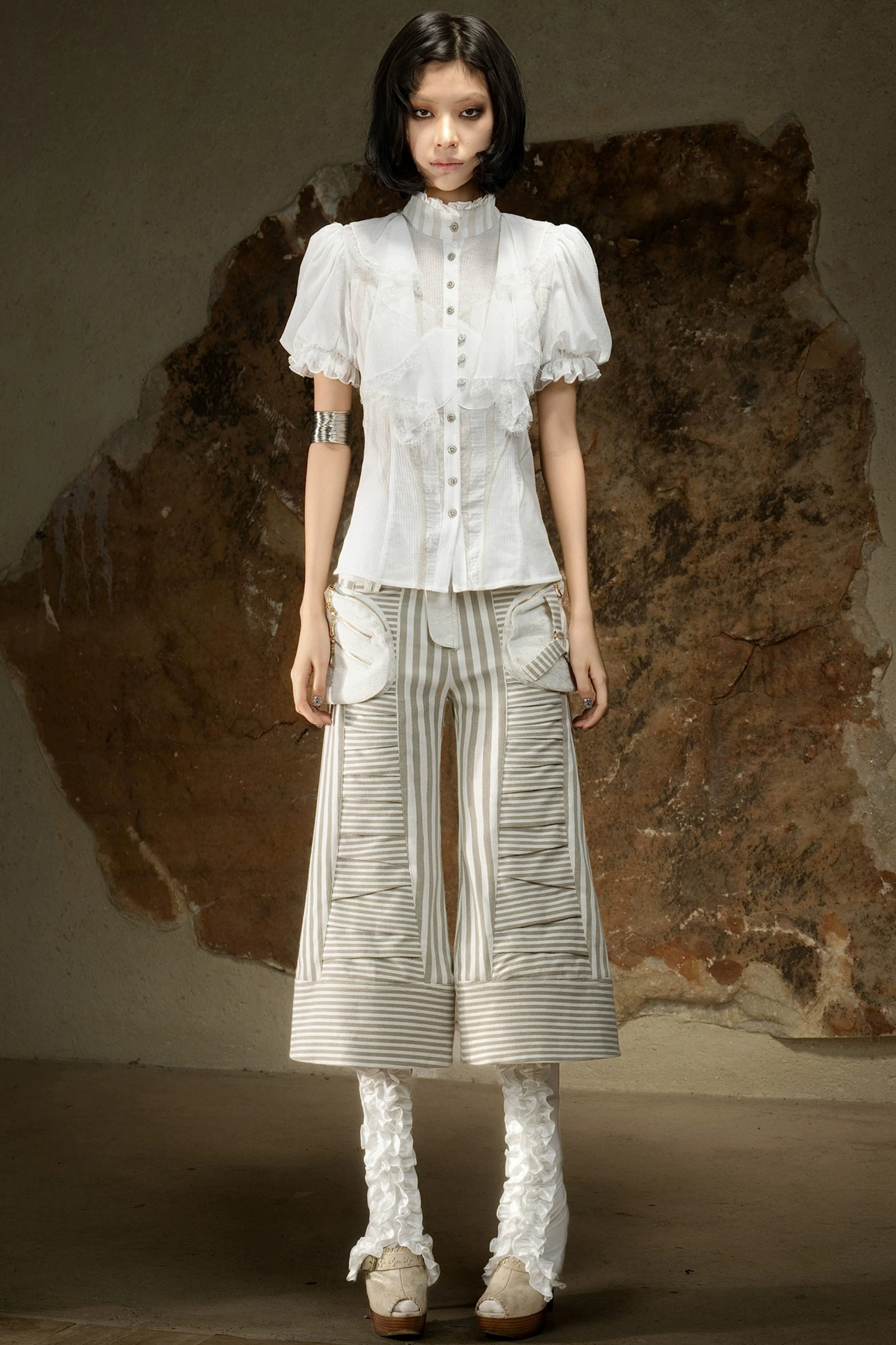 Dark Punk Cropped Pants