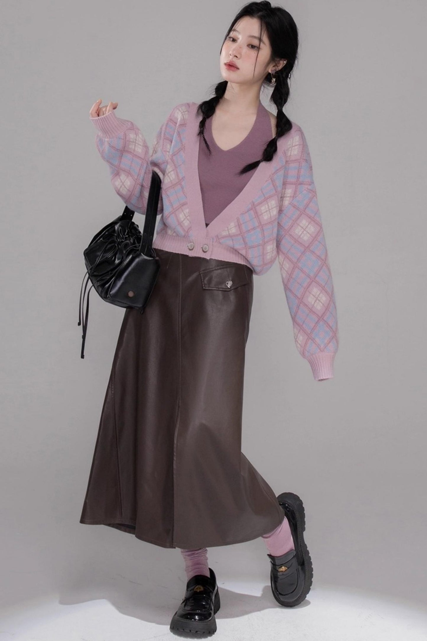 Halterneck Vest With Knit Sweater Set