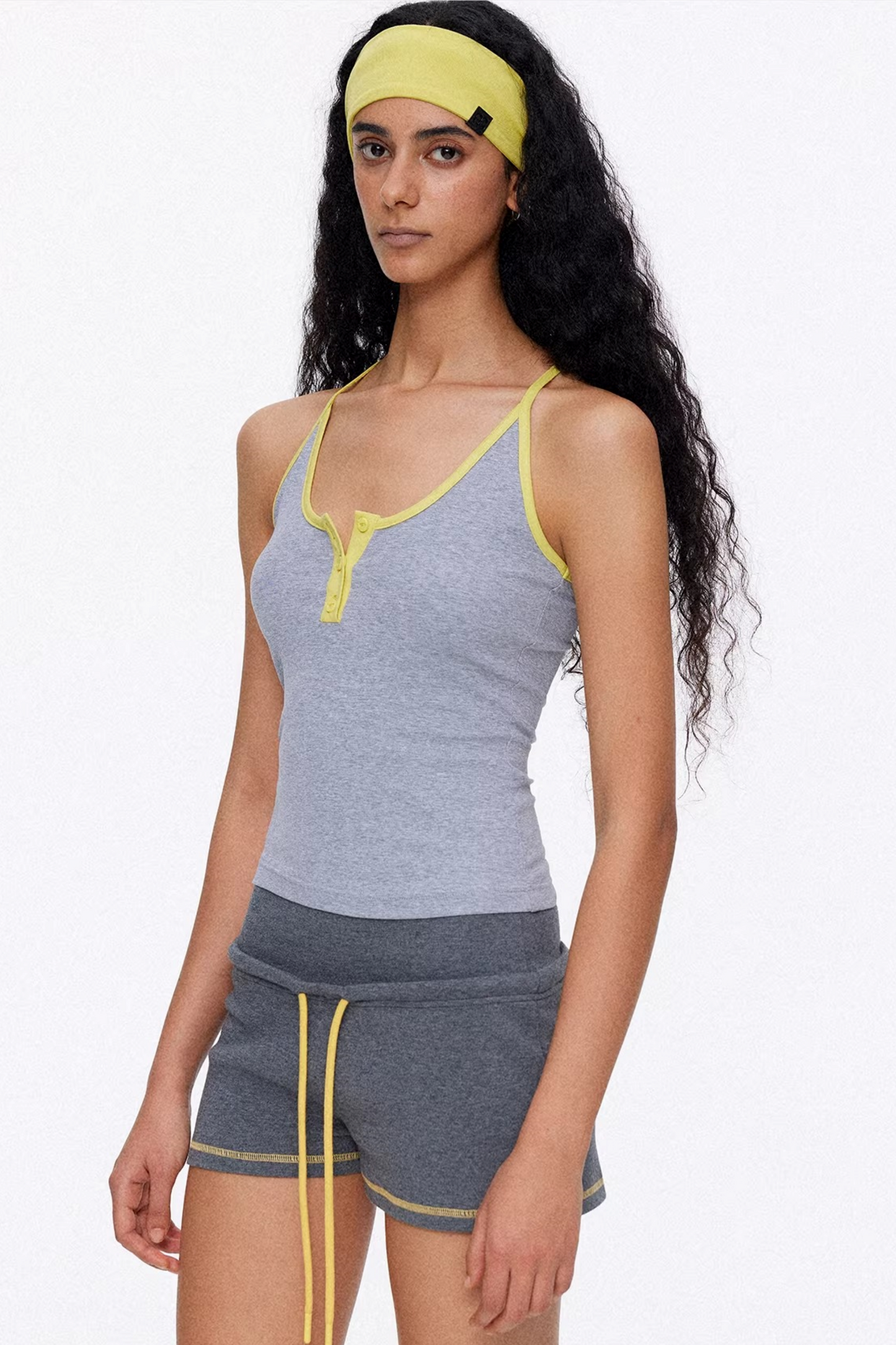 Color-Contrasting Slim-Fit Vest