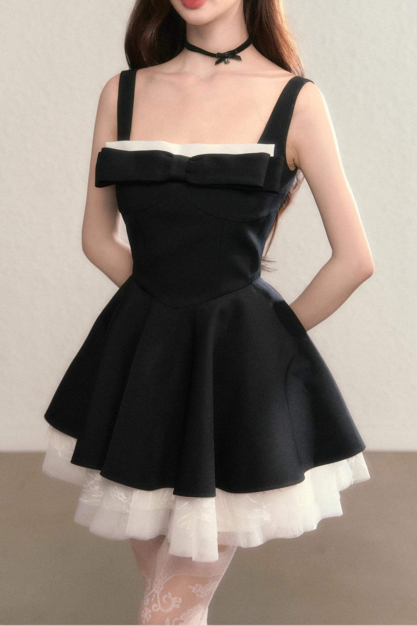 French Slimming Lace Hepburn Dress Set