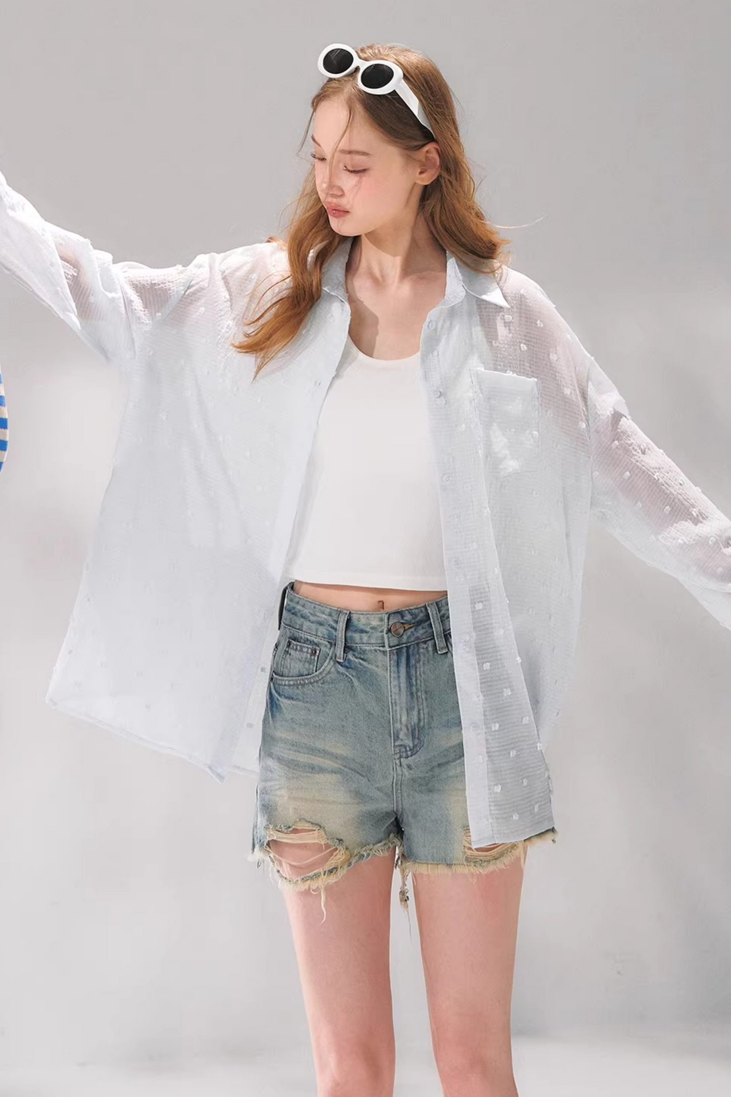 Camisa de encaje con lunares