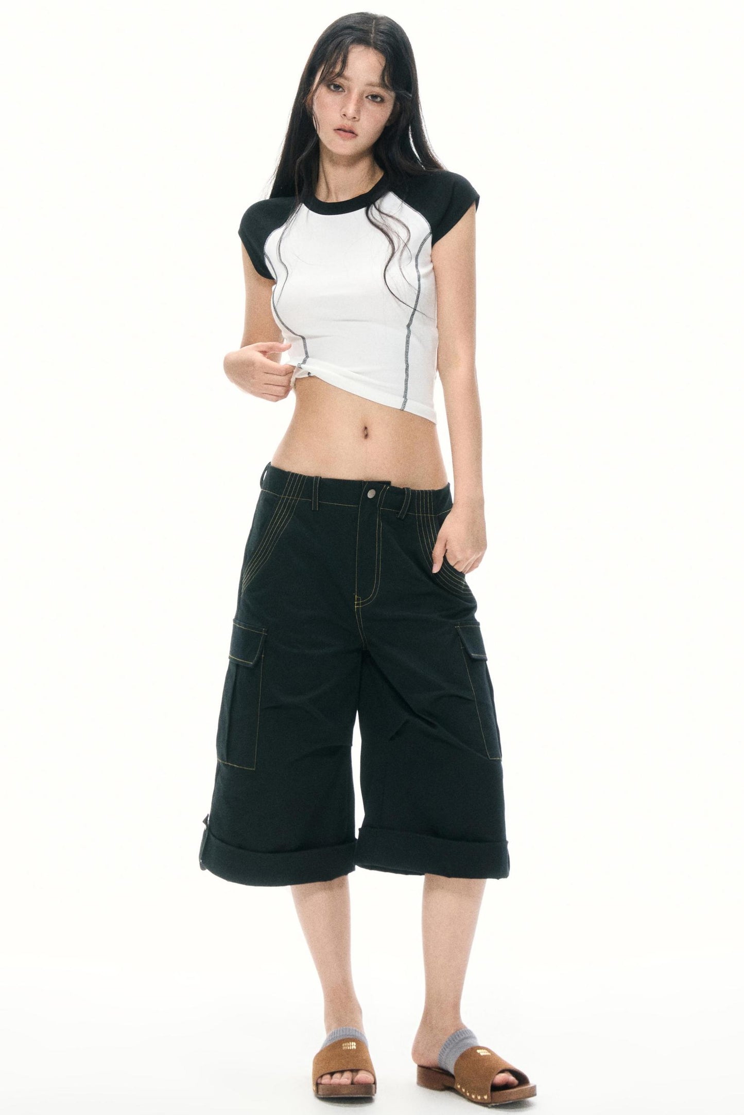 Chic Black White Top