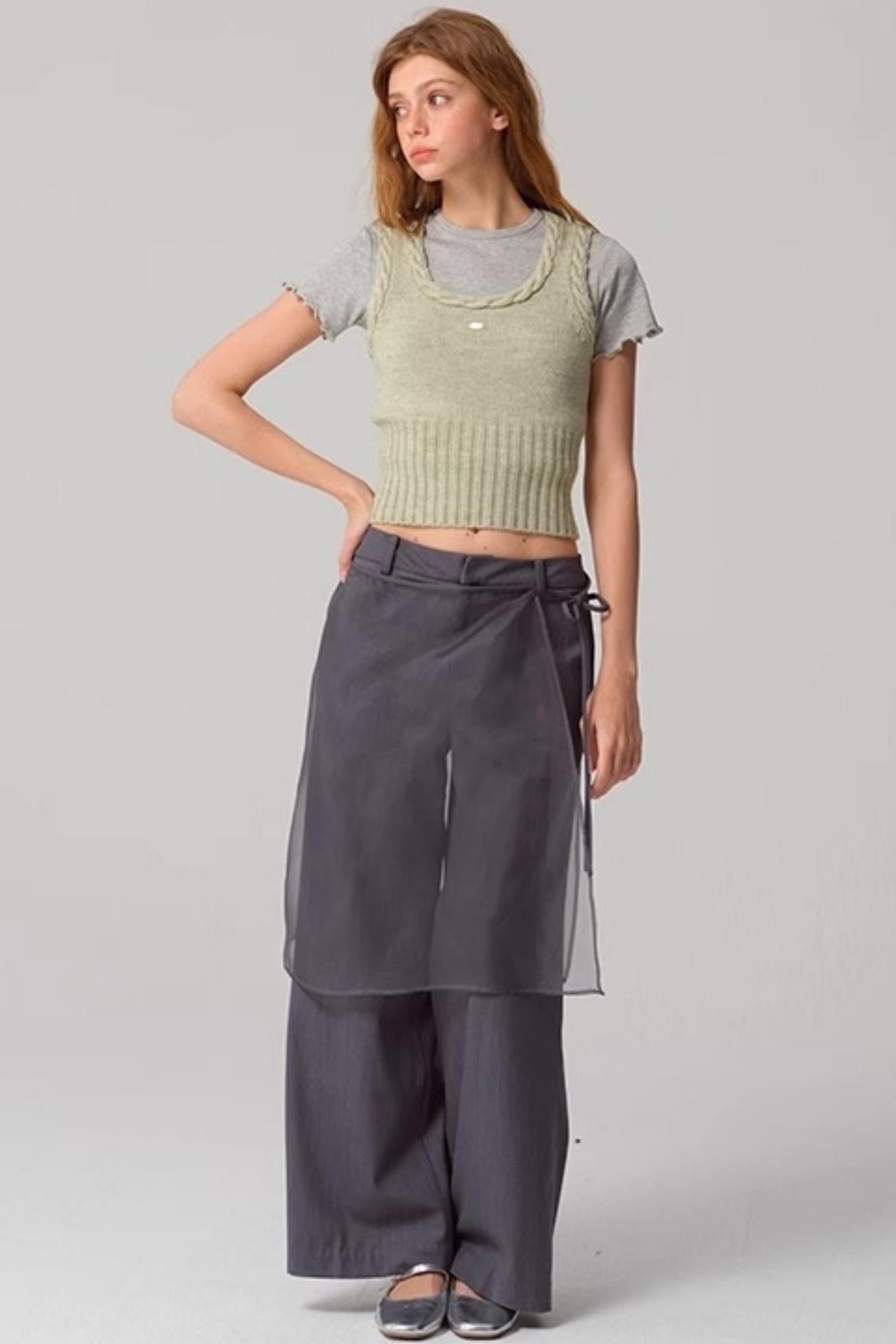 Charming U-Neck Pullover