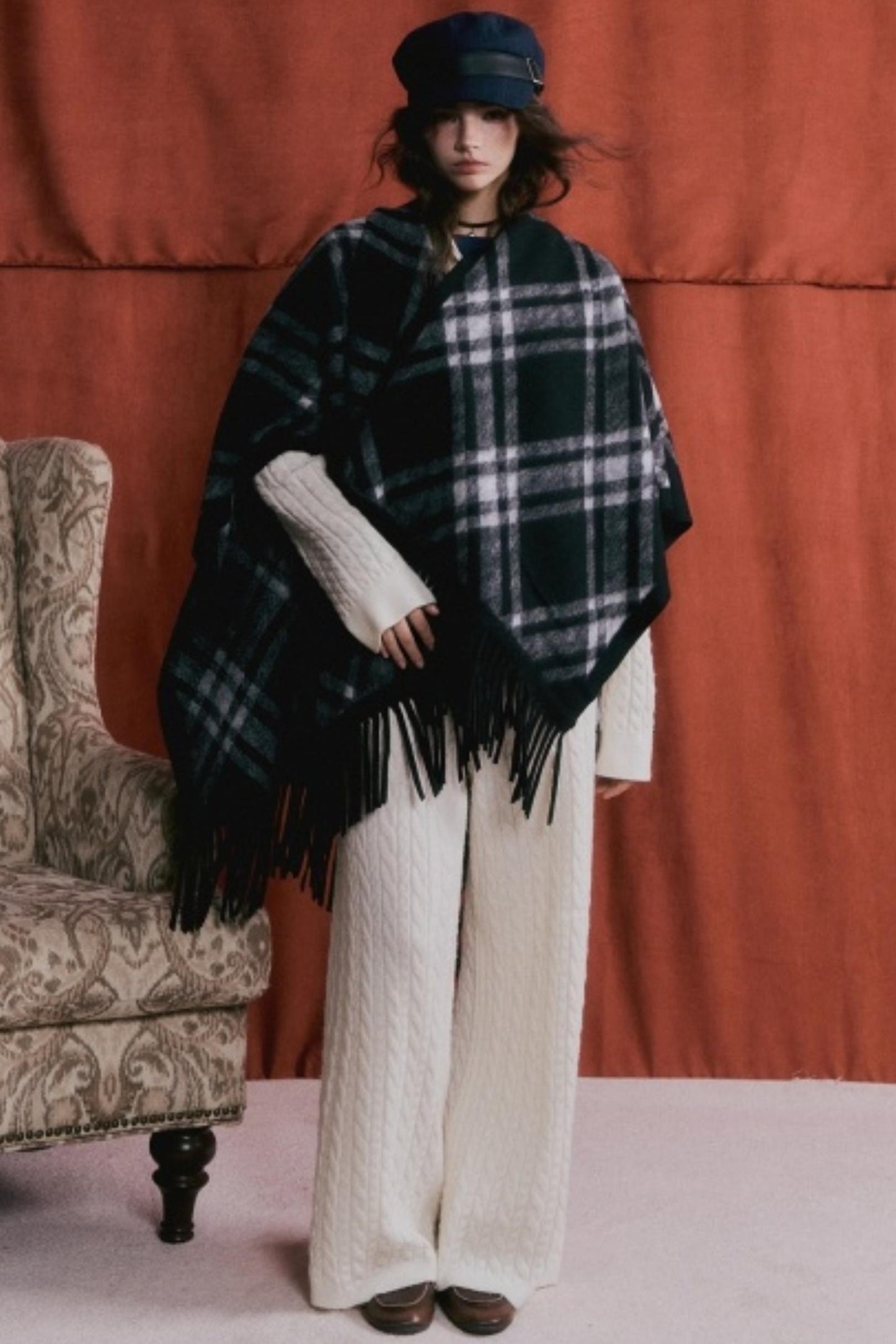 Retro Plaid Tassel Cape Shawl
