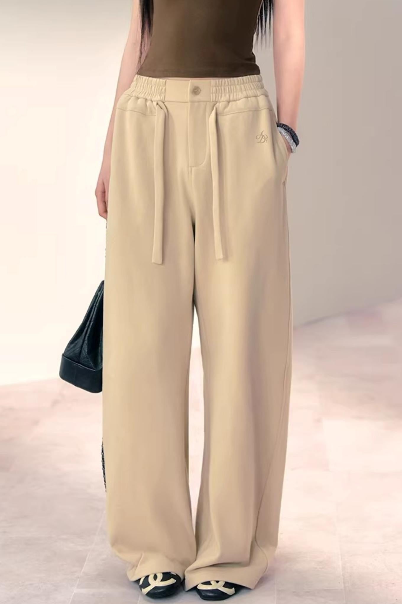 Light Sports Bread Pants