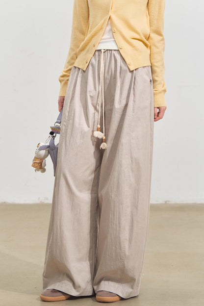 Wide-Leg Scimitar Pants