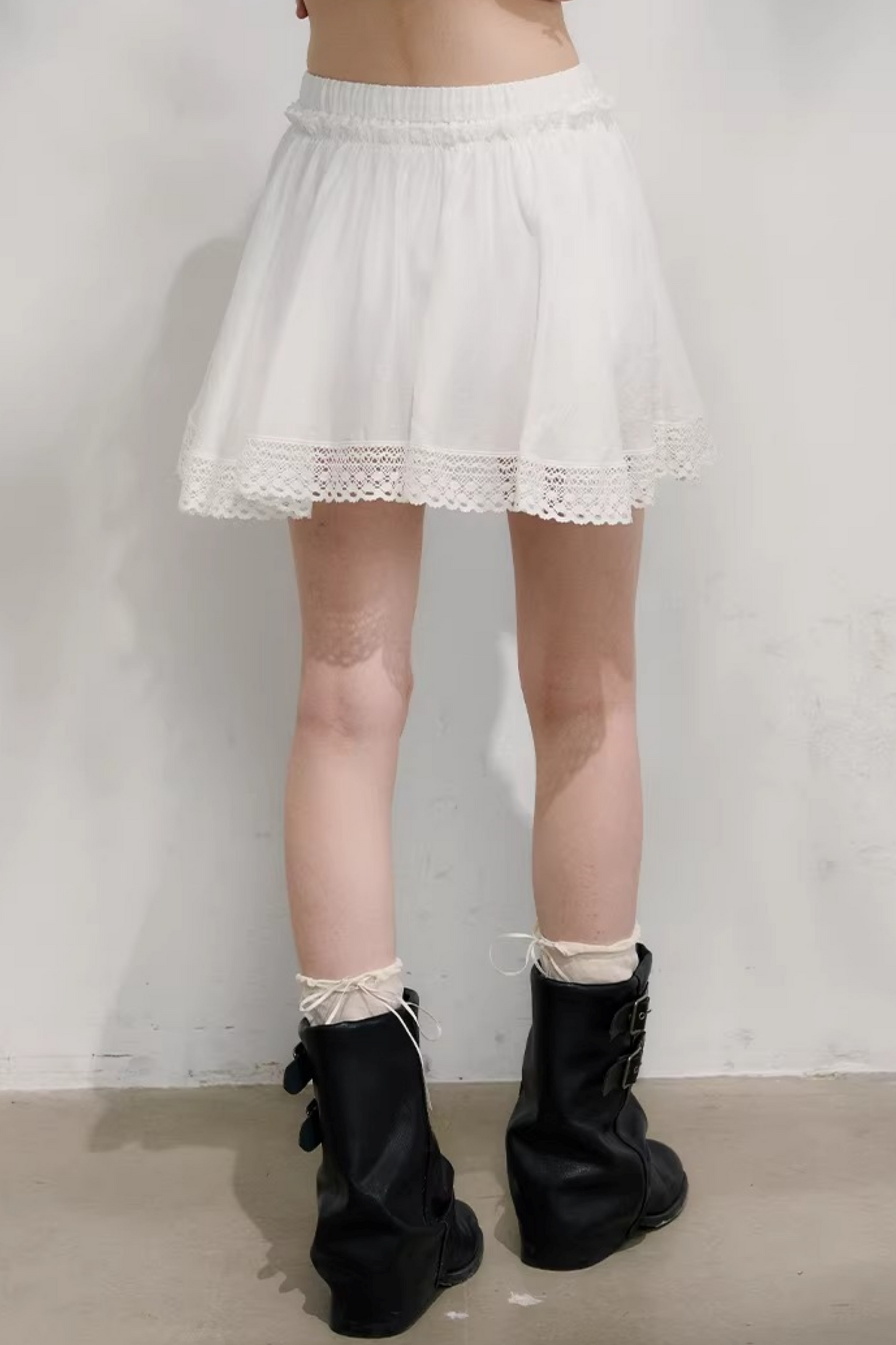 Plaid Lace Pleated Skirt