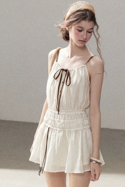 Französisches Sommerkleid mit Trägern