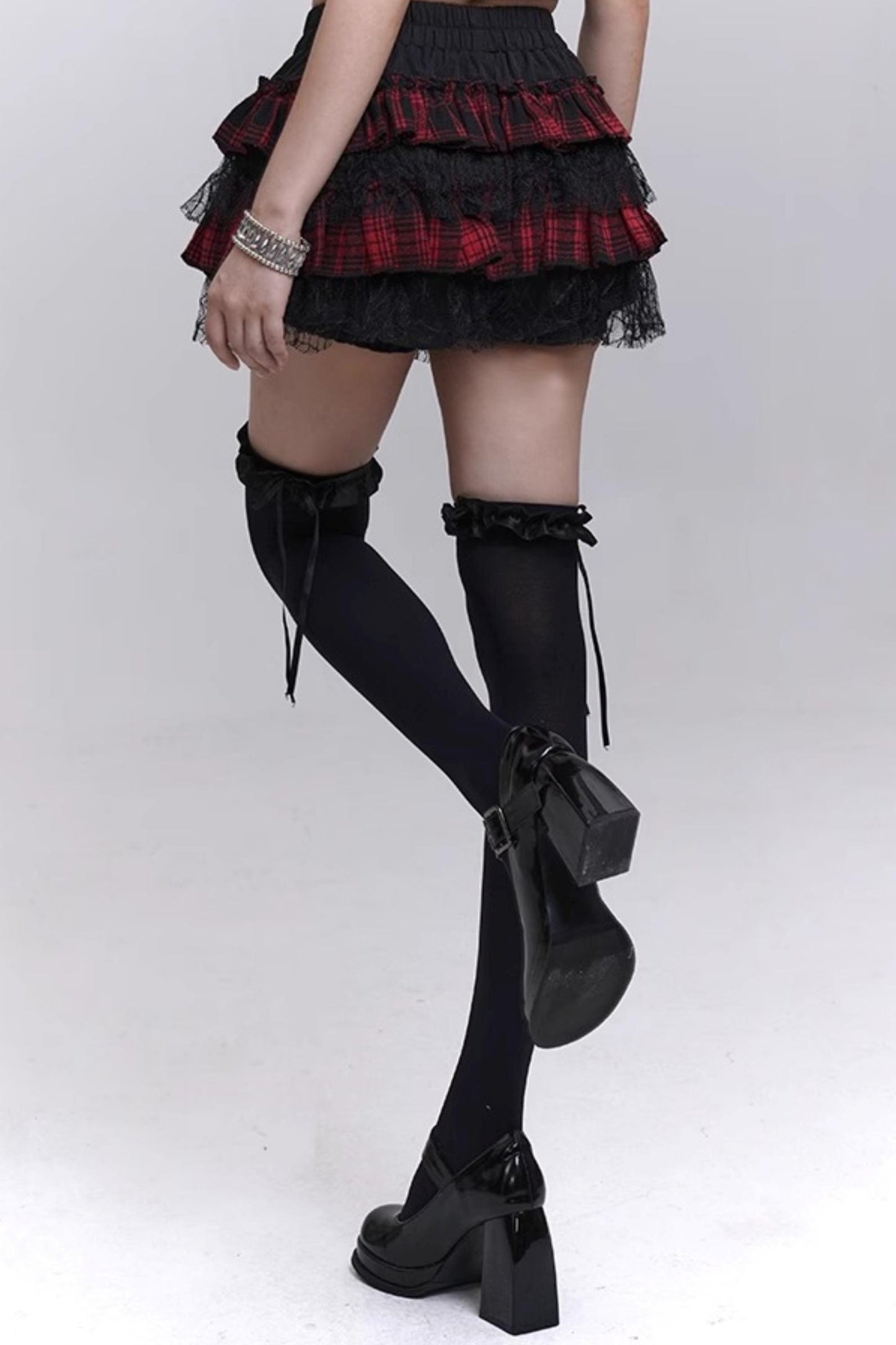 Curve Line Slim Skirt