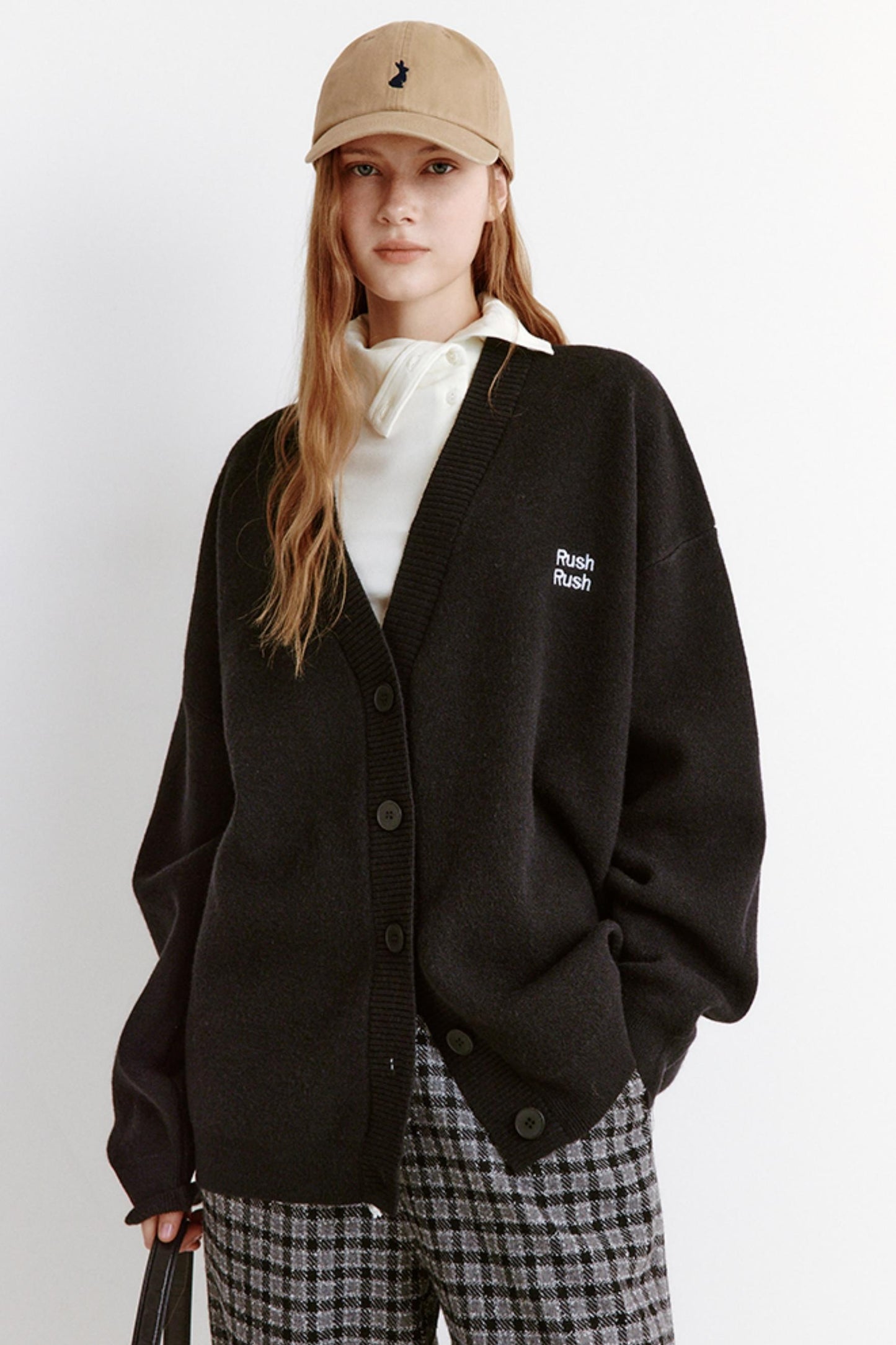 Color-Blocking Embroidered Knitted Cardigan