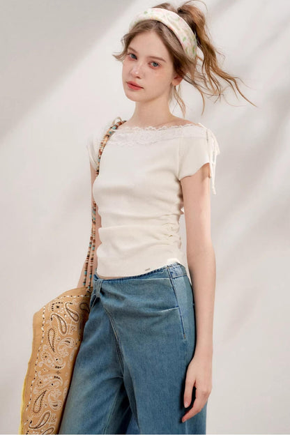 Bow-Detail Wide-Leg Jeans