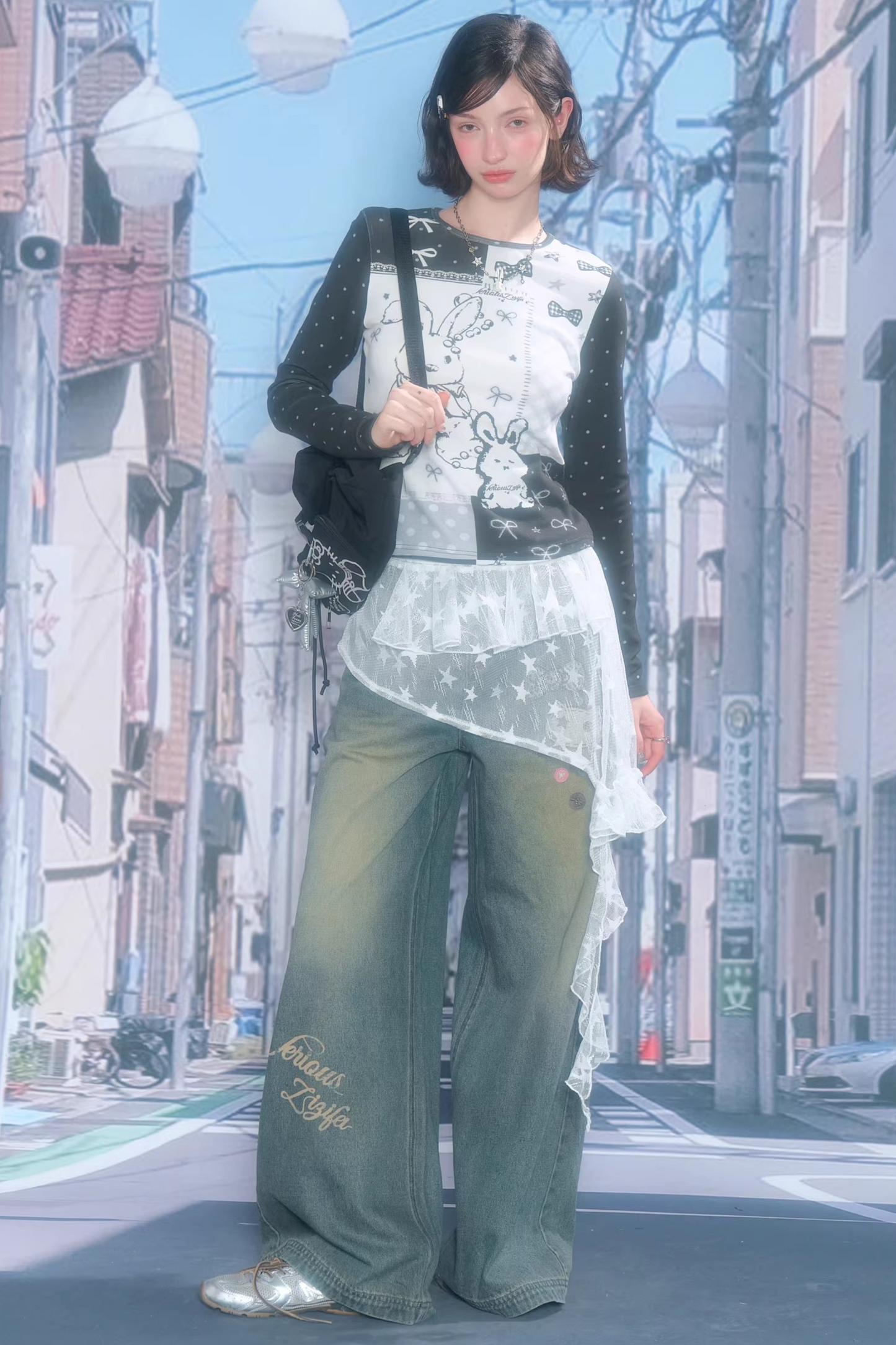 Contrast Bow Rabbit Top