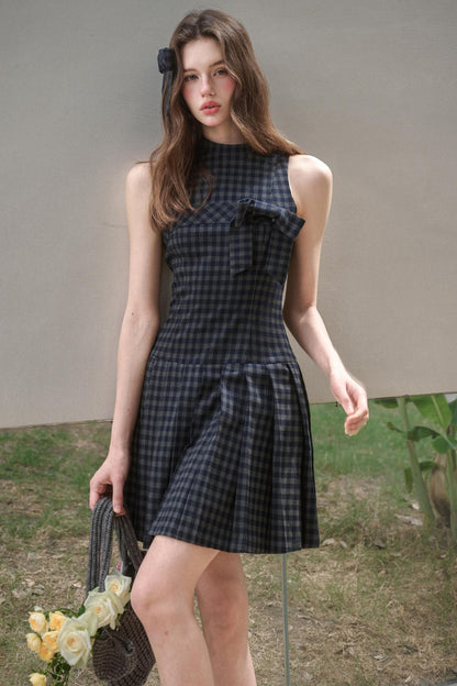 Elegant Bow Halterneck Check Pleated Dress