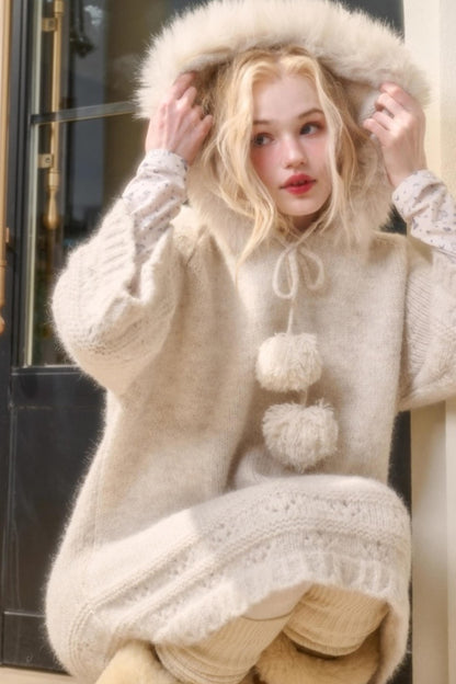 Elegant Wool Knit Cape Coat