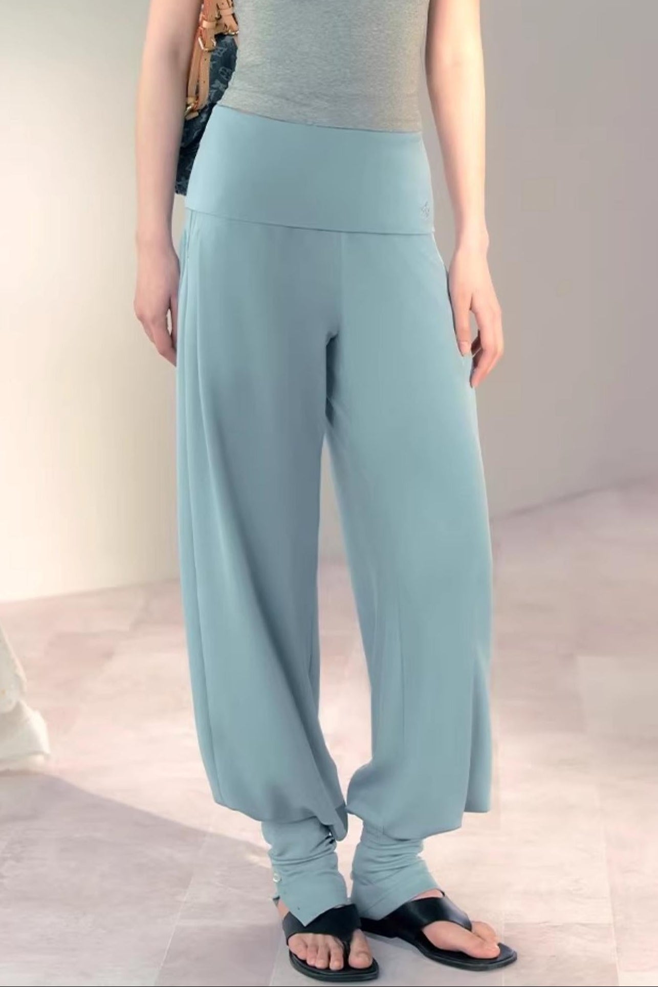 Lyocell Convertible Cuffed Pants