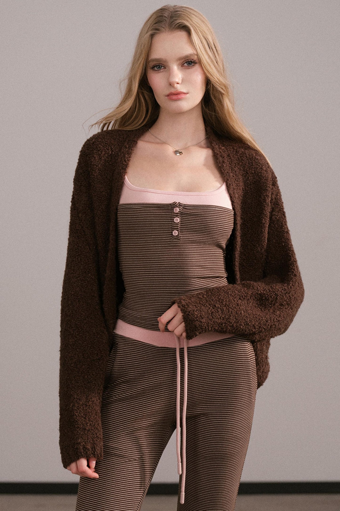 Color-Block Knitted Cardigan Set-Up