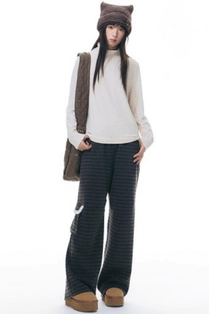 Star Brushed Turtleneck Long-Sleeved Top