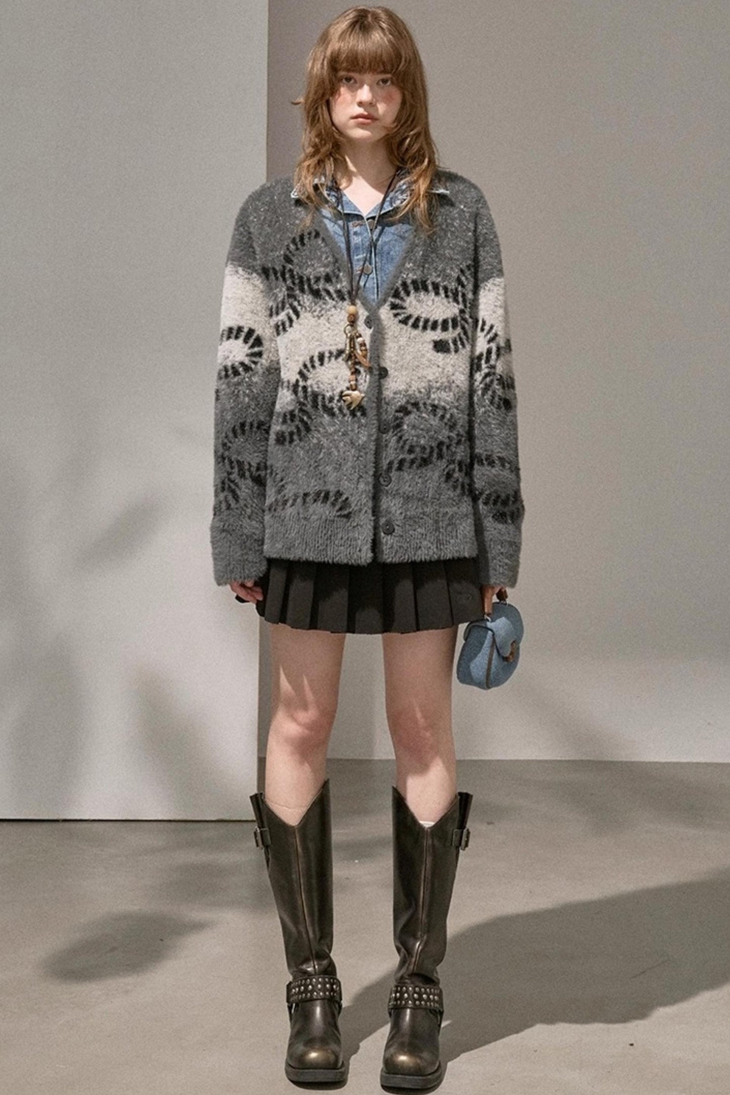 Bow Gradient V-Neck Knitted Cardigan